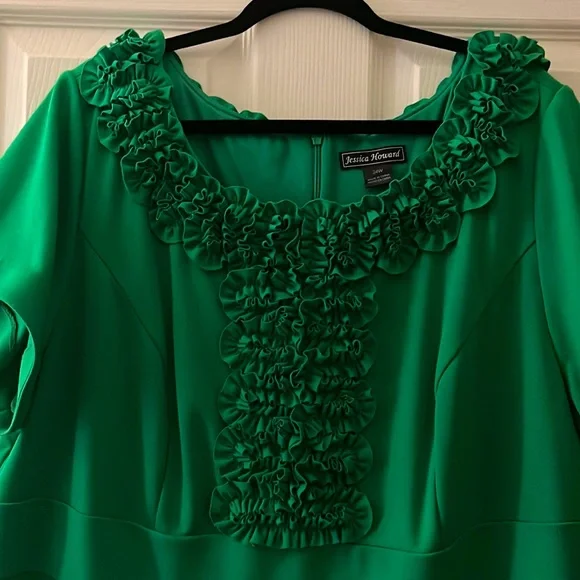 Jessica Howard Green Dress - Picture 3 of 4